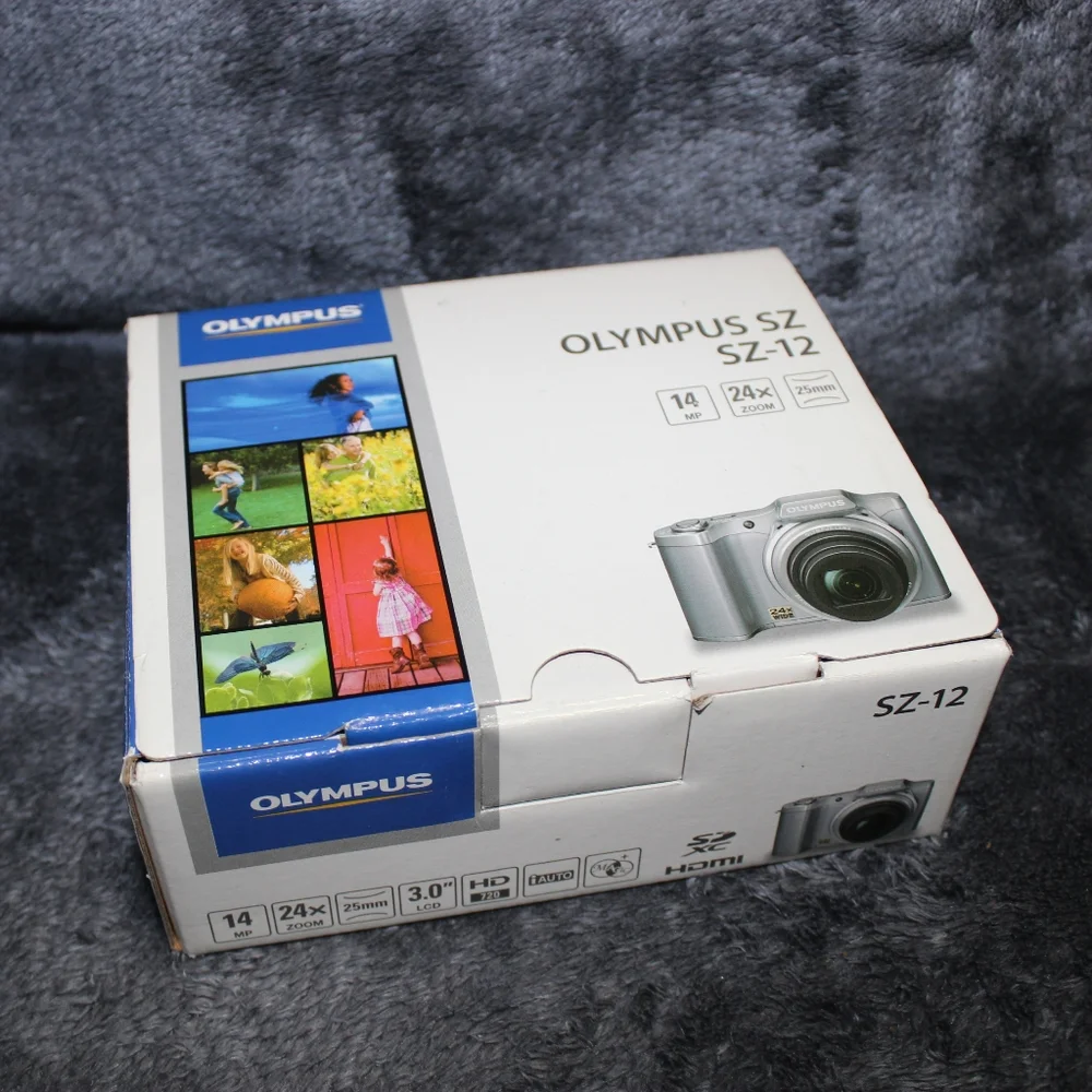 Olympus SZ 12 Digital Camera